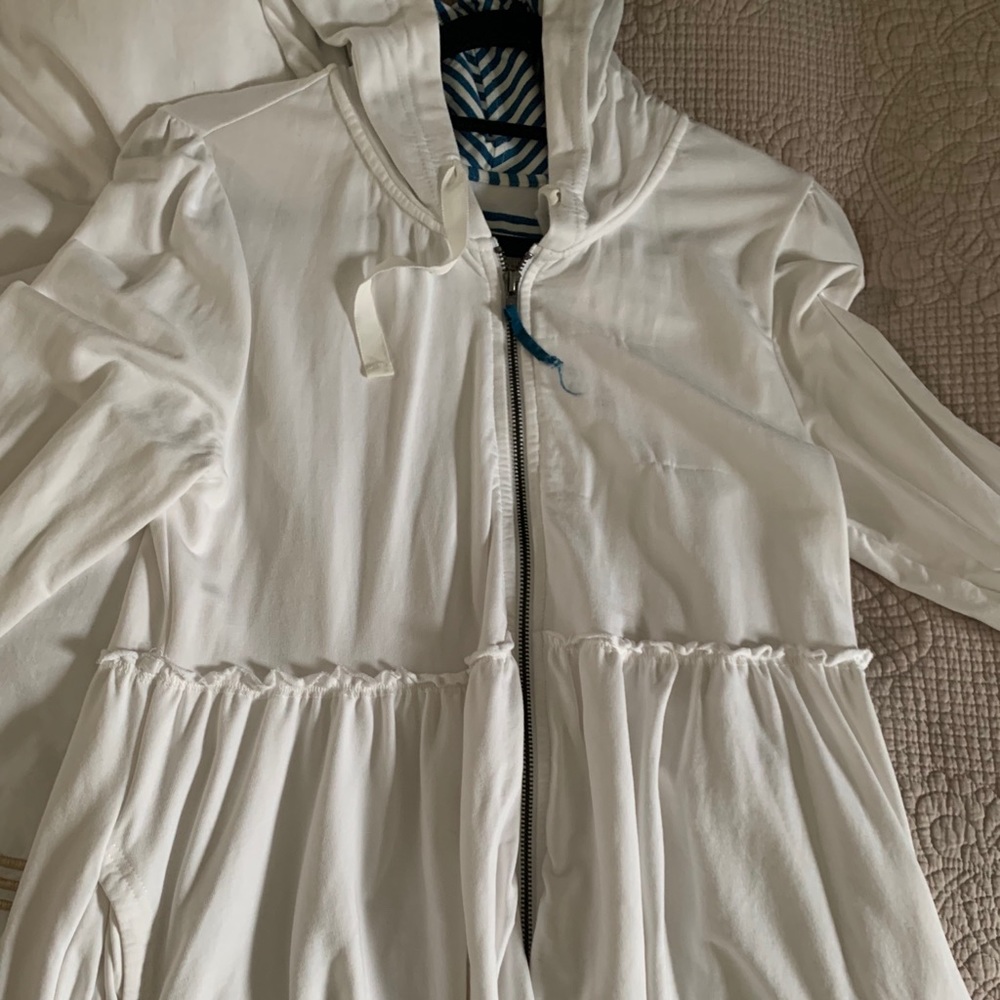 Evy’s Tree White Sophie